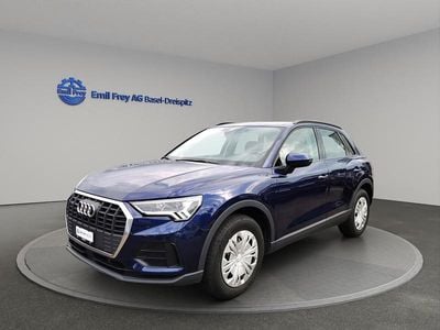 Blau Gebraucht 2021 Audi Q3 Comfort SUV | CHF 33’900 (Etwas zu teuer)