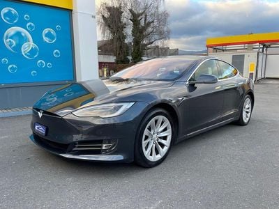 Gebraucht 2017 Tesla Model S Kleinwagen | CHF 24’900 (Fairer Preis)