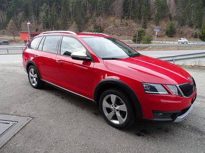 Gebraucht Skoda Octavia Scout 4x4 184 PS (135 kW) 2017 Kombi