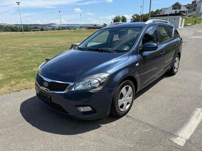 Gebraucht 2012 Kia Ceed Style Kleinwagen | CHF 5’900 (Etwas zu teuer)