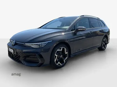 Neu (2026) VW Golf VIII R-line 204 PS | Teuer