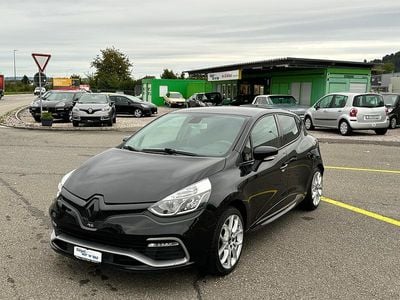 Gebraucht 2015 Renault Clio IV R.S. | CHF 14’500 (Etwas zu teuer)