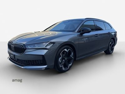 Neu Skoda Superb SportLine 266 PS (195 kW) 2025 Graphite grau, metallic Kombi