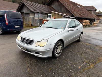 Gebraucht Mercedes C180 143 PS (105 kW) 2003 Coupé