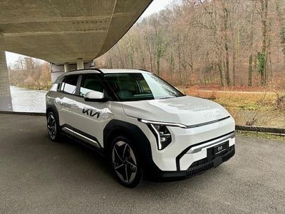Weiss Gebraucht 2025 Kia EV3 Earth SUV | CHF 41’900 (Teuer)