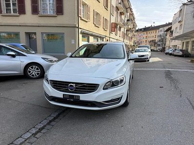 Gebraucht Volvo S60 Summum 306 PS (225 kW) 2015 Limousine