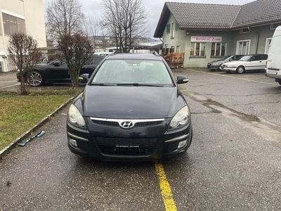 Gebraucht Hyundai i30 Style 116 PS (85 kW) 2010 Kombi