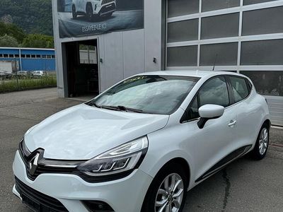 Gebraucht Renault Clio IV Intens 120 PS (88 kW) 2018