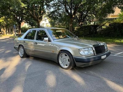Gebraucht 1990 Mercedes E230 | CHF 14’899