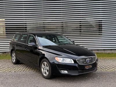 Gebraucht 2014 Volvo V70 R-Design Kombi | CHF 3’900