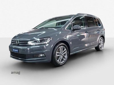 Delfingrau metallic Gebraucht 2024 VW Touran Comfortline Van / Kleinbus | CHF 36’990 (Teuer)