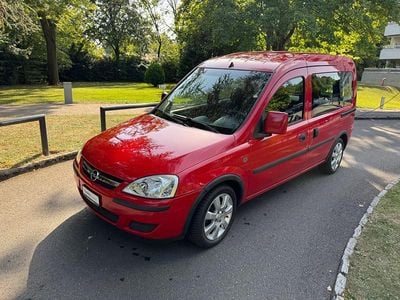 Gebraucht 2007 Opel Combo Essentia Van / Kleinbus | CHF 3’500 (Etwas zu teuer)