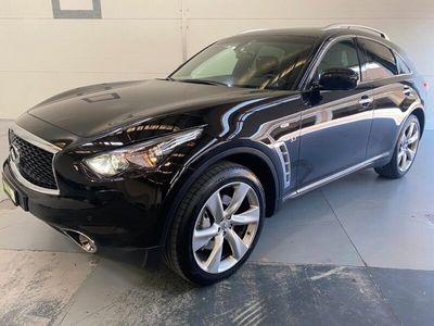 Infiniti QX70