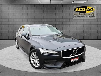 Gebraucht 2019 Volvo V60 Momentum Kombi | CHF 14’900 (Guter Preis)