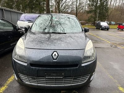 Gebraucht Renault Grand Scénic III Bose Edition 131 PS (96 kW) 2011 Van / Kleinbus
