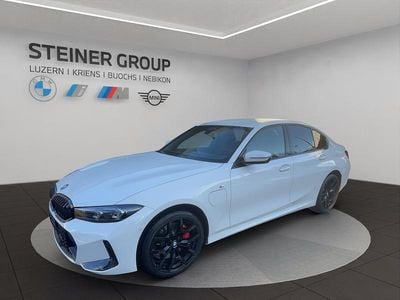 Weiss Gebraucht 2024 BMW 330e M Sport Limousine | CHF 67’900