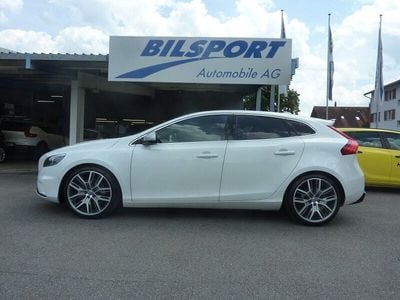 Gebraucht Volvo V40 R-Design Summum 245 PS (180 kW) 2015 Kombi