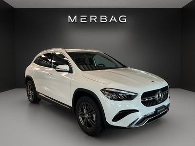 Weiss Neu 2025 Mercedes GLA200 SUV | CHF 62’900