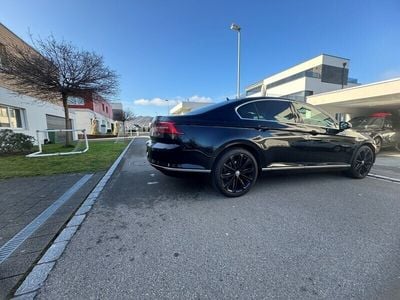 Gebraucht VW Passat Highline 180 PS (132 kW) 2015