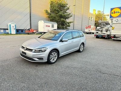 Gebraucht 2019 VW Golf VII Comfortline Kombi | CHF 13’900 (Guter Preis)