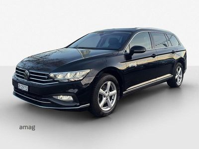 Gebraucht VW Passat Elegance 200 PS (147 kW) 2023 Deepblack perleffekt Kombi