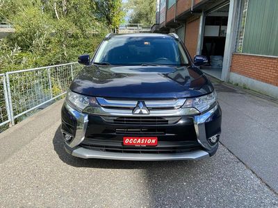 Gebraucht 2017 Mitsubishi Outlander SUV | CHF 14’900 (Etwas zu teuer)