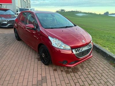 Gebraucht 2013 Peugeot 208 Active Kleinwagen | CHF 6’900 (Fairer Preis)