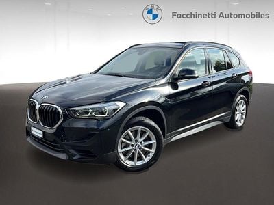 Schwarz Gebraucht 2022 BMW X1 Performance SUV | CHF 29’900 (Etwas zu teuer)