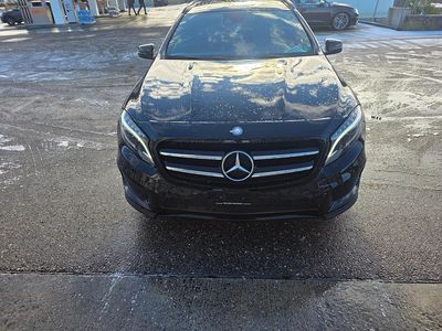 Gebraucht 2016 Mercedes GLA200 AMG line SUV | CHF 9’300