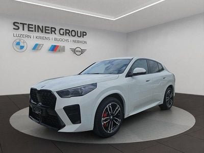 Weiss Neu 2025 BMW X2 M Sport SUV | CHF 61’900 (Guter Preis)