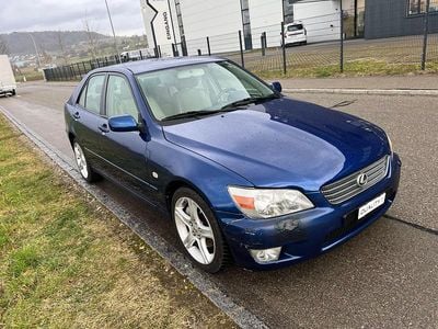 Gebraucht Lexus IS200 155 PS (114 kW) 2002