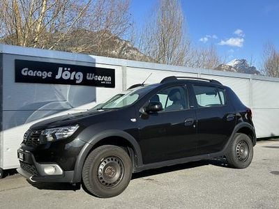 Gebraucht Dacia Sandero Stepway 90 PS (66 kW) 2018 Schwarz Limousine
