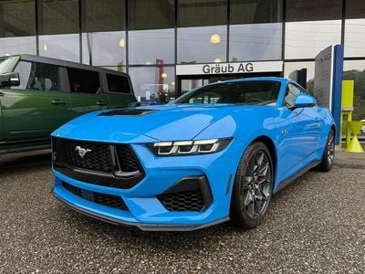 Blau Neu 2025 Ford Mustang GT Fastback Coupé | CHF 67’700 (Fairer Preis)