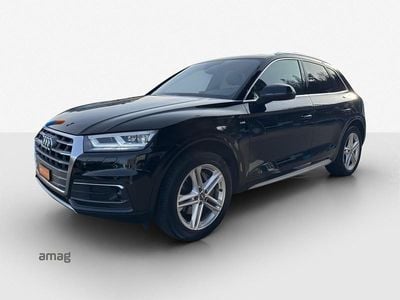Brillantschwarz Gebraucht 2020 Audi Q5 Sport SUV | CHF 34’990 (Etwas zu teuer)