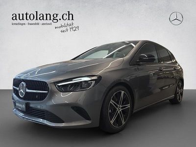 Grau Neu 2025 Mercedes 200 Progressive Limousine | CHF 49’600