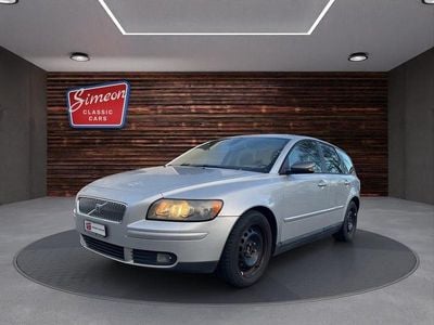 Gebraucht 2005 Volvo V50 Momentum Kombi | CHF 3’700 (Etwas zu teuer)