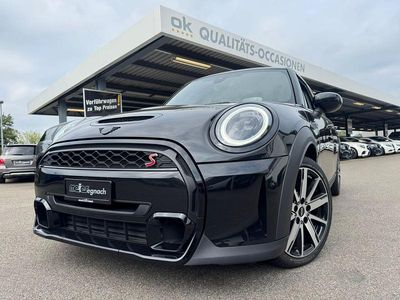 Gebraucht 2024 Mini Cooper S Kleinwagen | CHF 29’900 (Etwas zu teuer)