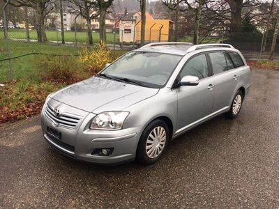 gebraucht Toyota Avensis Sportswagon 1.8