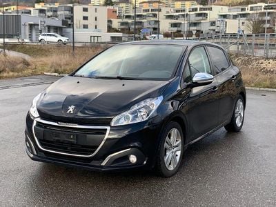 Gebraucht 2018 Peugeot 208 Style Kleinwagen | CHF 3’900 (Guter Preis)