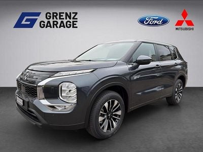 Neu Mitsubishi Outlander P-HEV Invite 136 PS (100 kW) 2025 Grau SUV