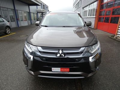 Mitsubishi Outlander P-HEV