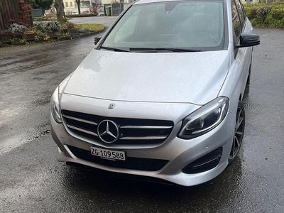 Gebraucht 2018 Mercedes B200 Urban Van / Kleinbus | CHF 11’900 (Guter Preis)