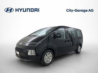 Neu Hyundai Staria 215 PS (158 kW) 2025 Schwarz Van / Kleinbus