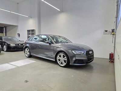 Gebraucht Audi A3 S-Line 150 PS (110 kW) 2019 Grau Limousine