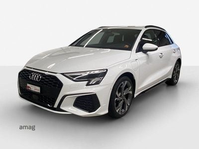 Ibisweiss Gebraucht 2021 Audi A3 Attraction Limousine | CHF 29’490