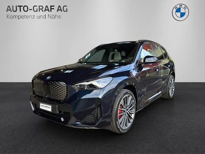 Grün Neu 2025 BMW iX1 M Sport SUV | CHF 73’900 (Teuer)