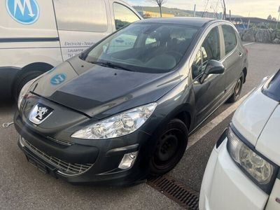 gebraucht Peugeot 308 1.6 16V VTI Active Automatic