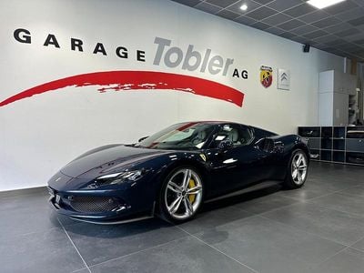Gebraucht Ferrari 296 830 PS (610 kW) 2024 Blau Cabrio