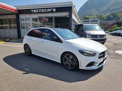 Weiss Gebraucht 2021 Mercedes B250 AMG line Van / Kleinbus | CHF 31’500 (Etwas zu teuer)