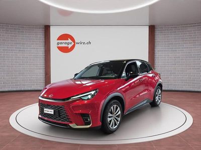 Gebraucht Lexus LBX 136 PS (100 kW) 2024 Rot SUV